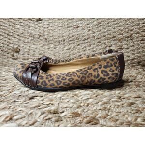 Softspots Leather Slip On Animal Print Women’s Comfort Ballet Flats Size 7